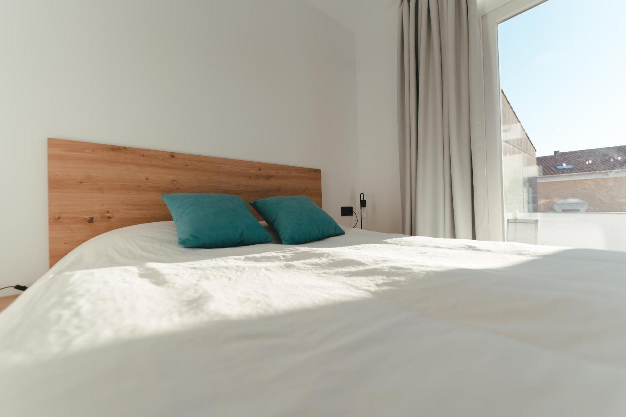 Macarena Suites Caces المظهر الخارجي الصورة